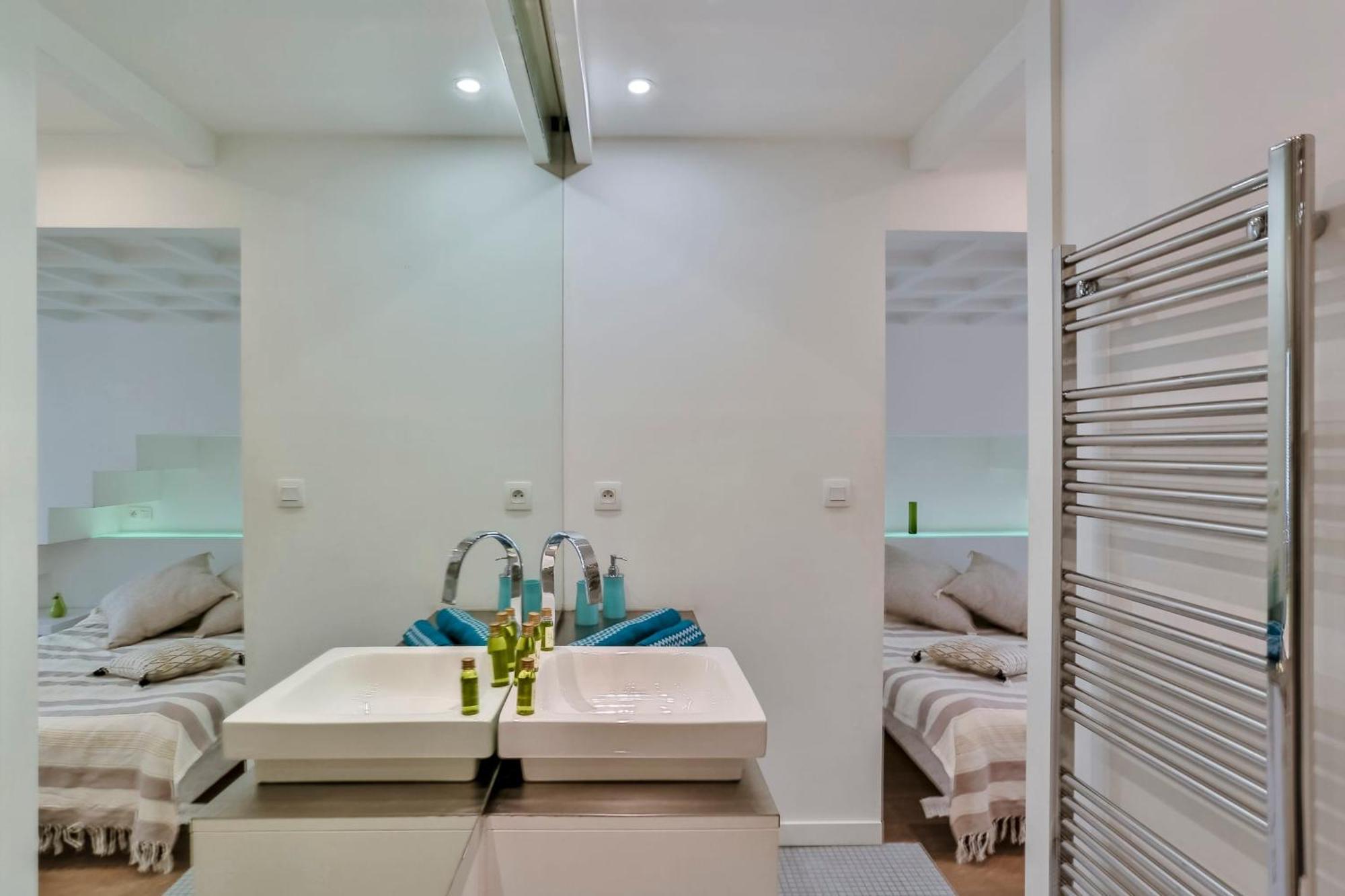 Liberte - Spacious Apartment City Center W Ac Nisa Exterior foto