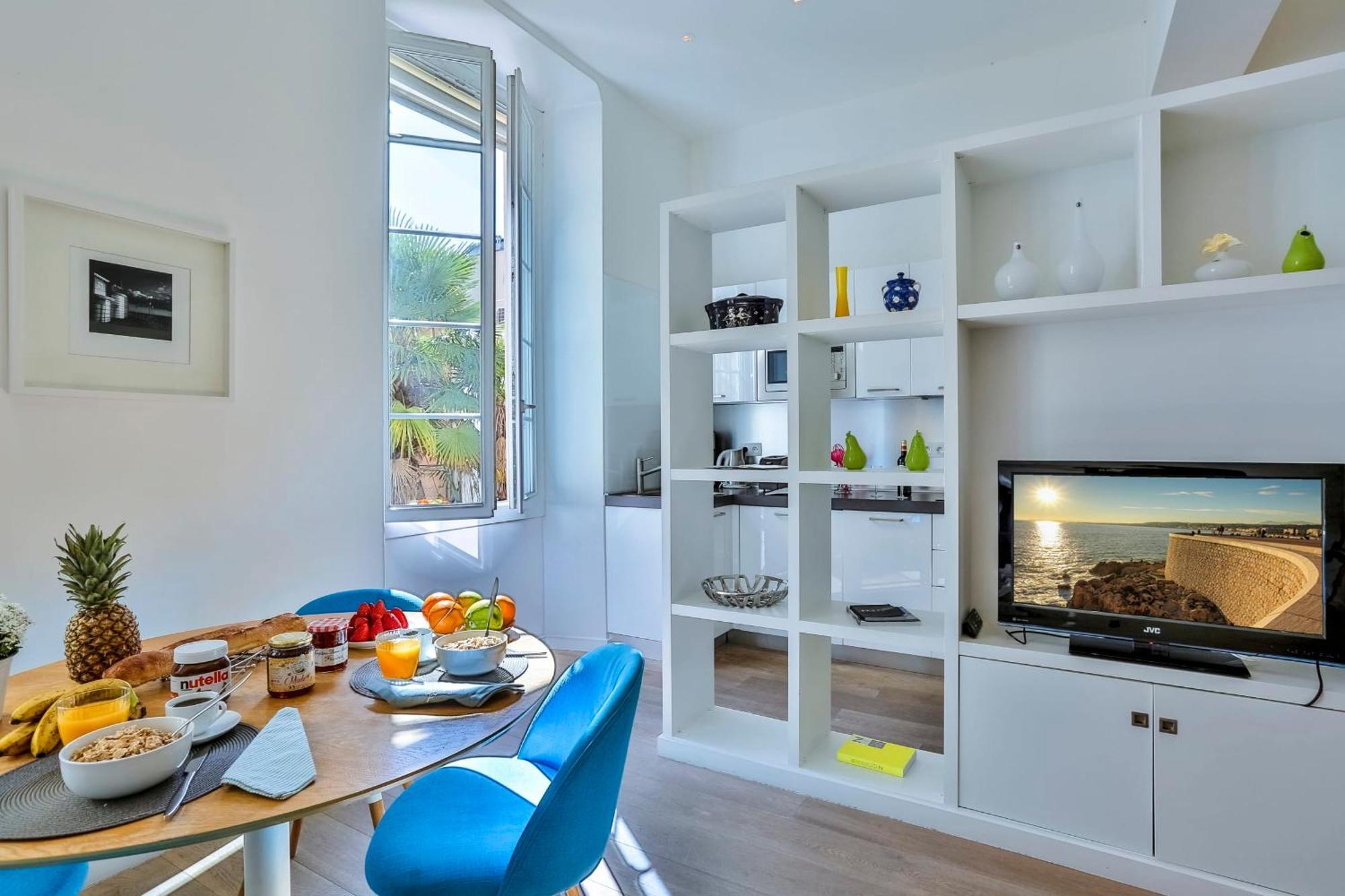 Liberte - Spacious Apartment City Center W Ac Nisa Exterior foto
