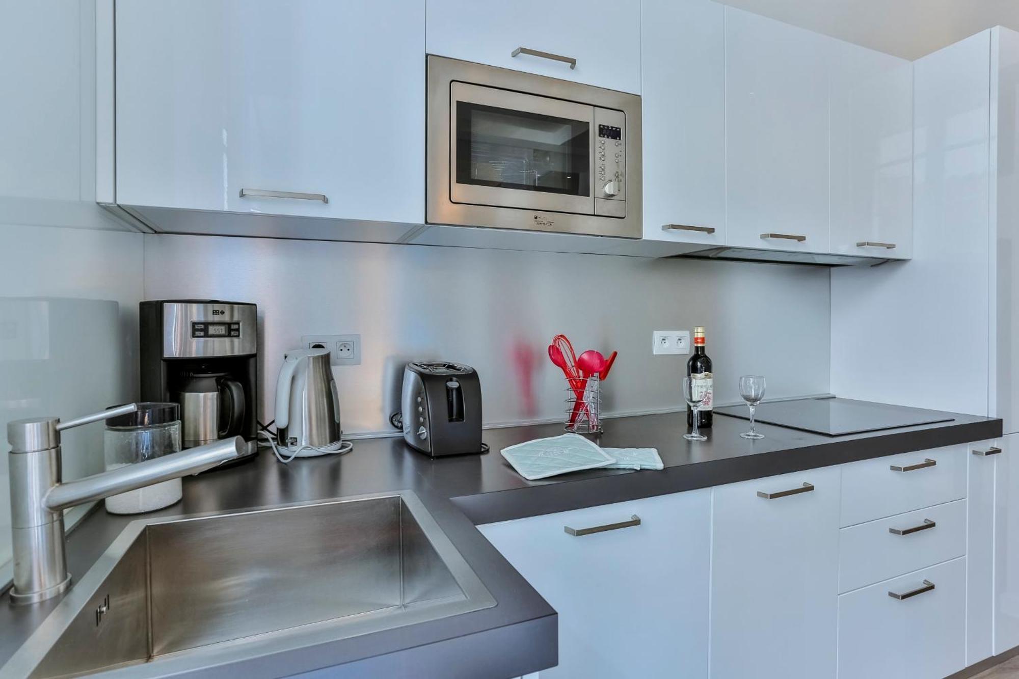 Liberte - Spacious Apartment City Center W Ac Nisa Exterior foto